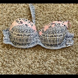 ✨ Target push up bikini top with tie back